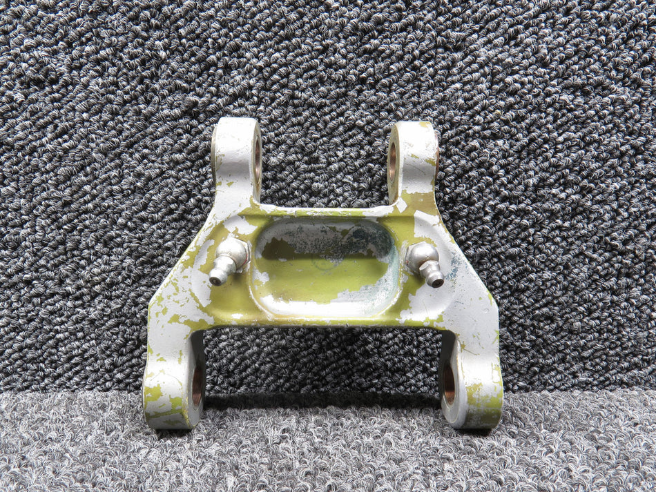 F10A331012101 Falcon 10 Horizontal Stabilizer Arm Linkage Fitting Male (Wear)