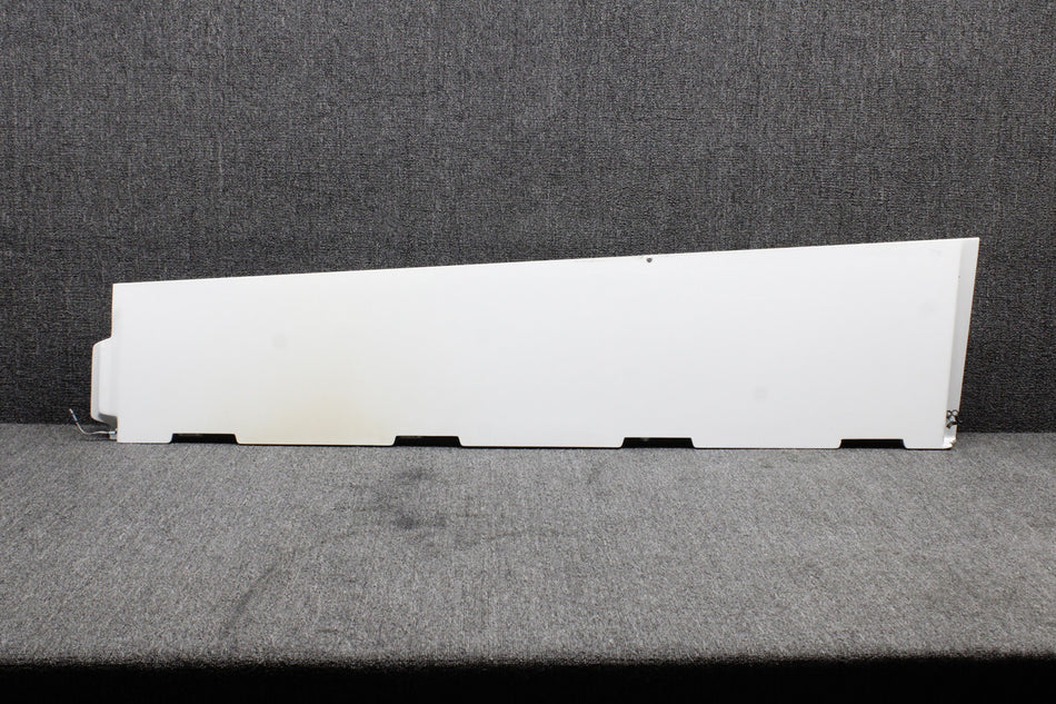 D60-5752-00-00 Diamond DA42-NG Flap Assembly Inboard RH (Damaged Edge)