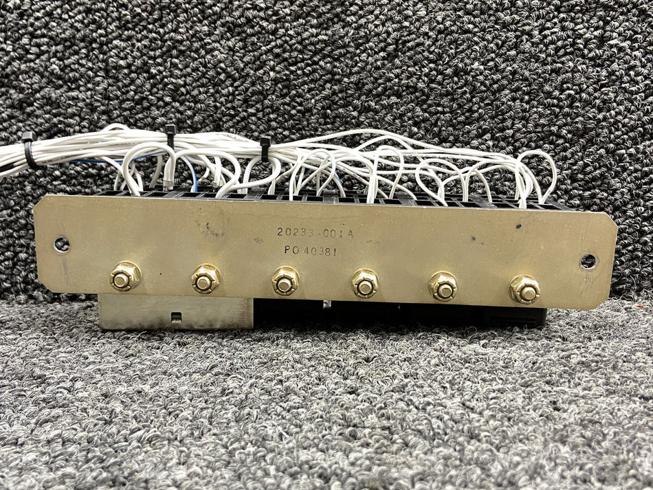 20233-001, 0-332-209-204 Cirrus SR20 Flap, Roll Relay Control Board w Relays