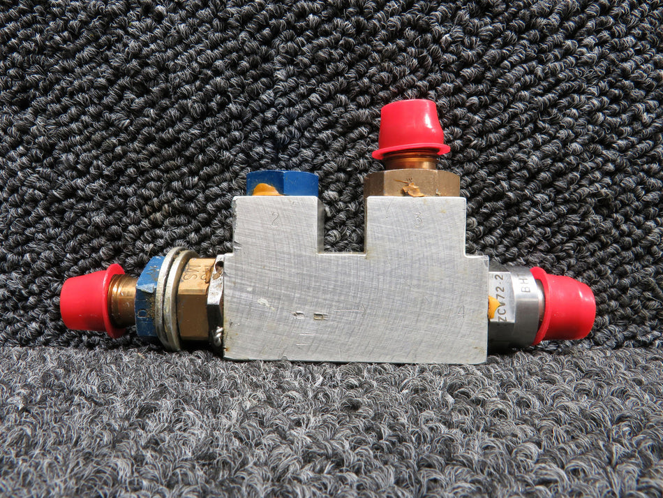 15441 (Alt: 212-076-009-3) Check Valve