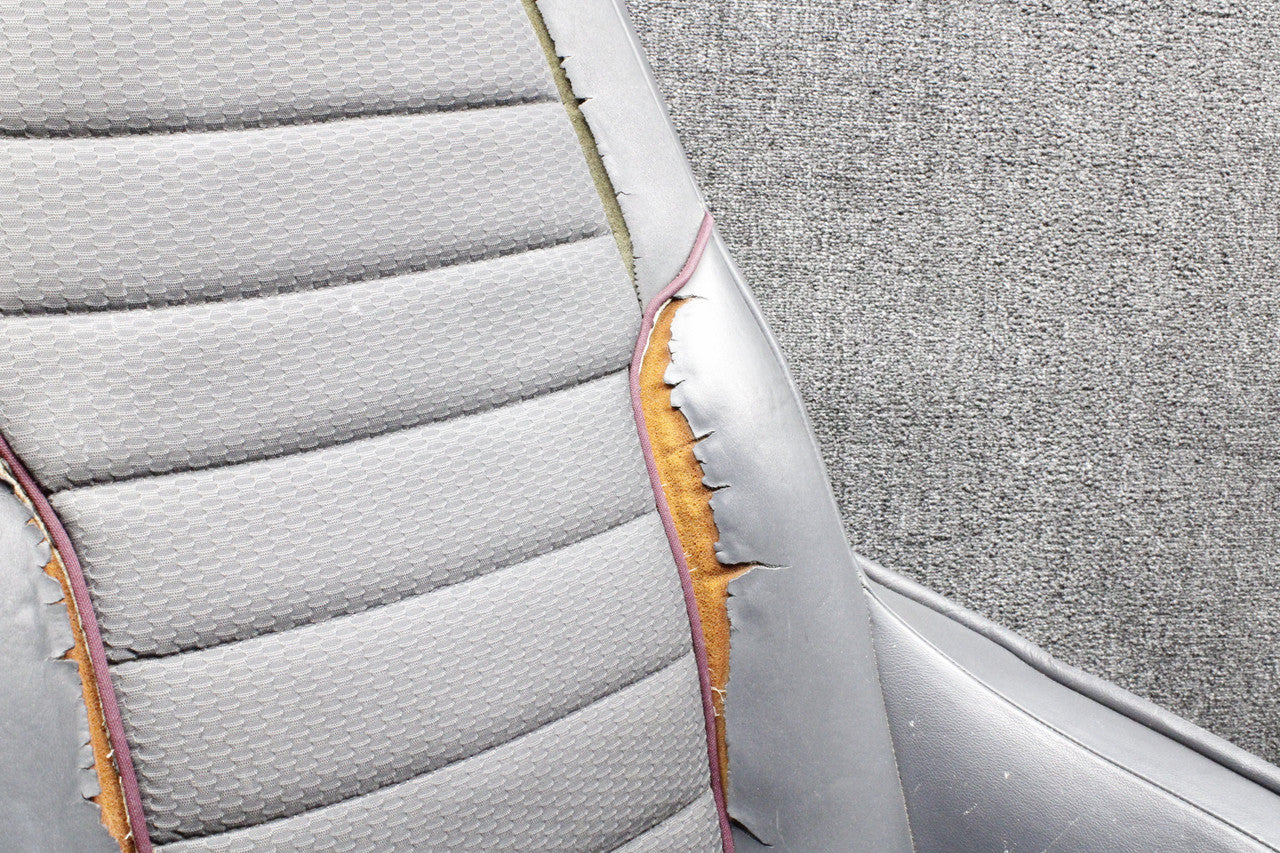 D60-2511-00-00-3 Diamond DA42-NG Pilot Seat Assembly (Torn Fabric