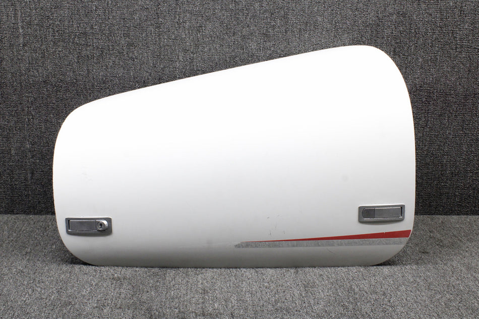 D60-5231-00-00-2 Diamond DA42-NG Cargo Door Fwd LH w Hinges, Latches (No Key)