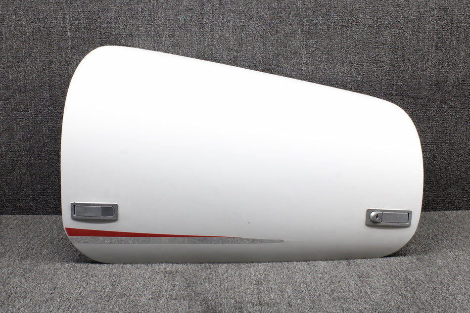 D60-5232-00-00-2 Diamond DA42-NG Cargo Door Fwd RH w Hinges, Latches (No Key)