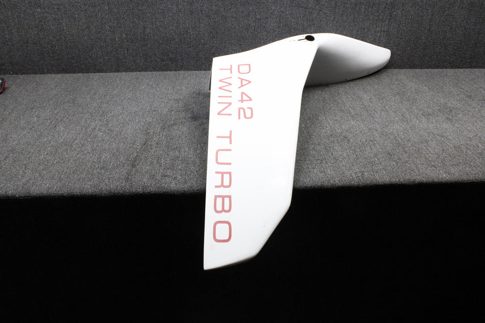 D60-5731-00-00-1 Diamond DA42-NG Wing Tip LH (Minor Damage)