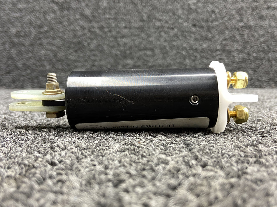 26865-002 Cirrus SR20 Igniter Switch