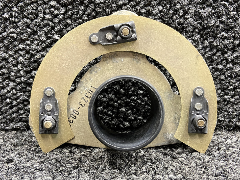 10323-003, 11557-004 Cirrus SR20 Flap Torque Tube Bushing Mount LH,RH w Plate
