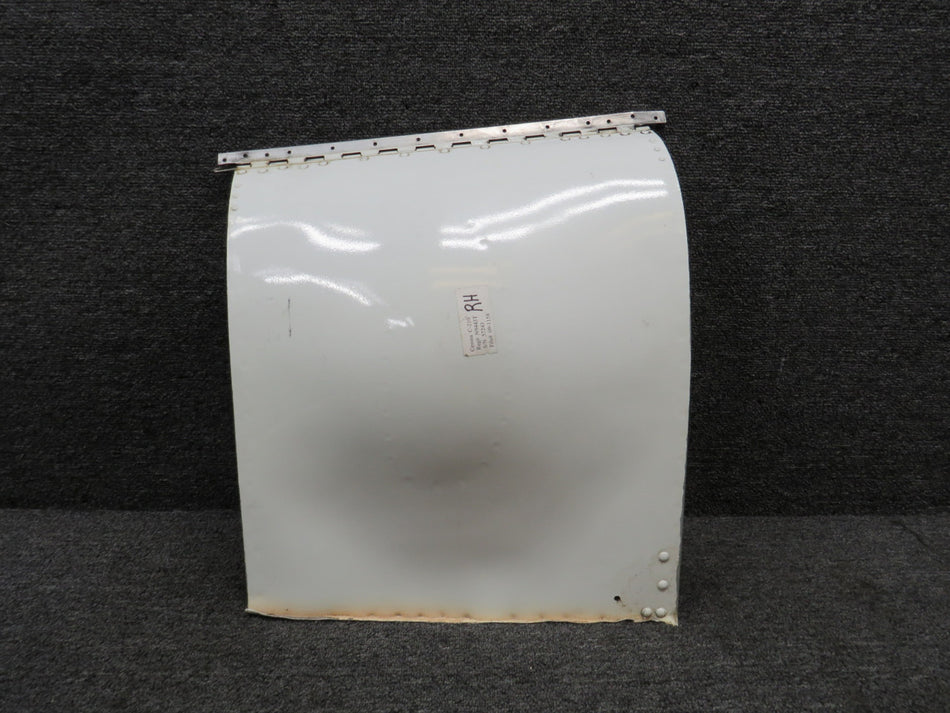 1211185-2 Cessna 210 Main Landing Gear Wheel Well Door Assembly RH (Damaged)