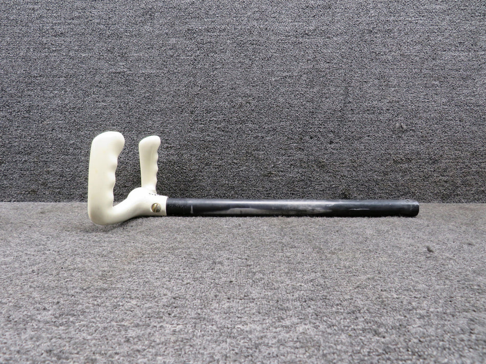 195726-0, 195719-1 Bellanca 17-30A Control Wheel Assy (Worn) (L: 14.75) (DIA: 1)