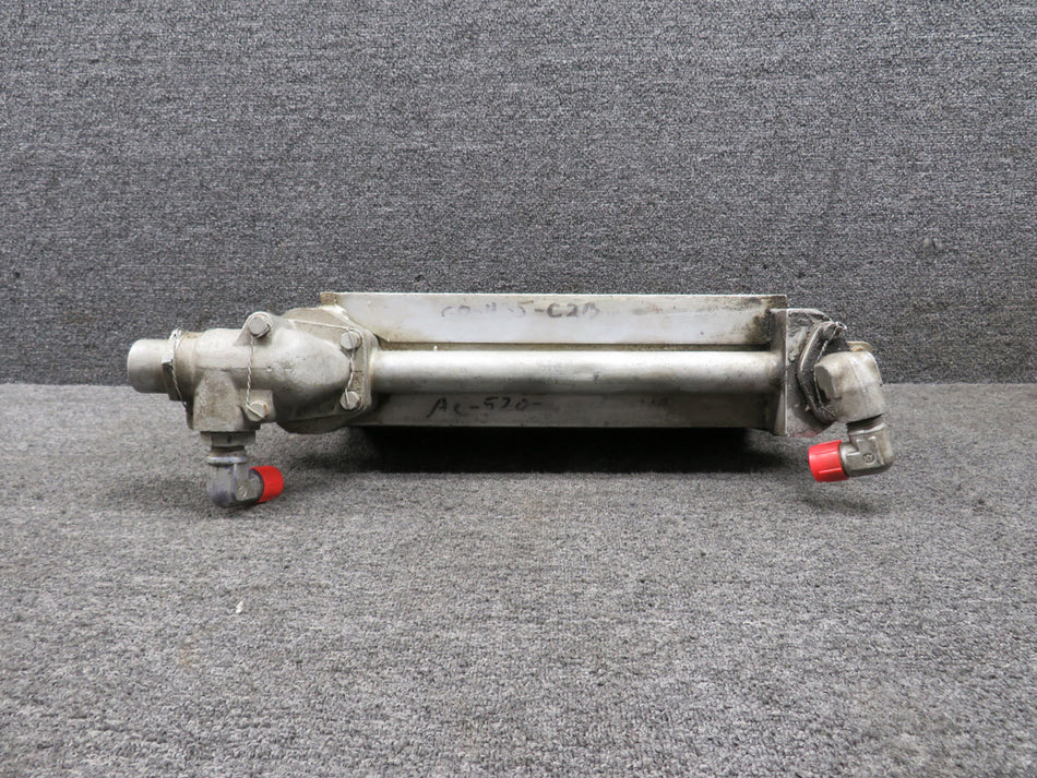 8521912 (Alt: 3584) Harrison AP12AU13-02 Oil Cooler Assembly (Worn)