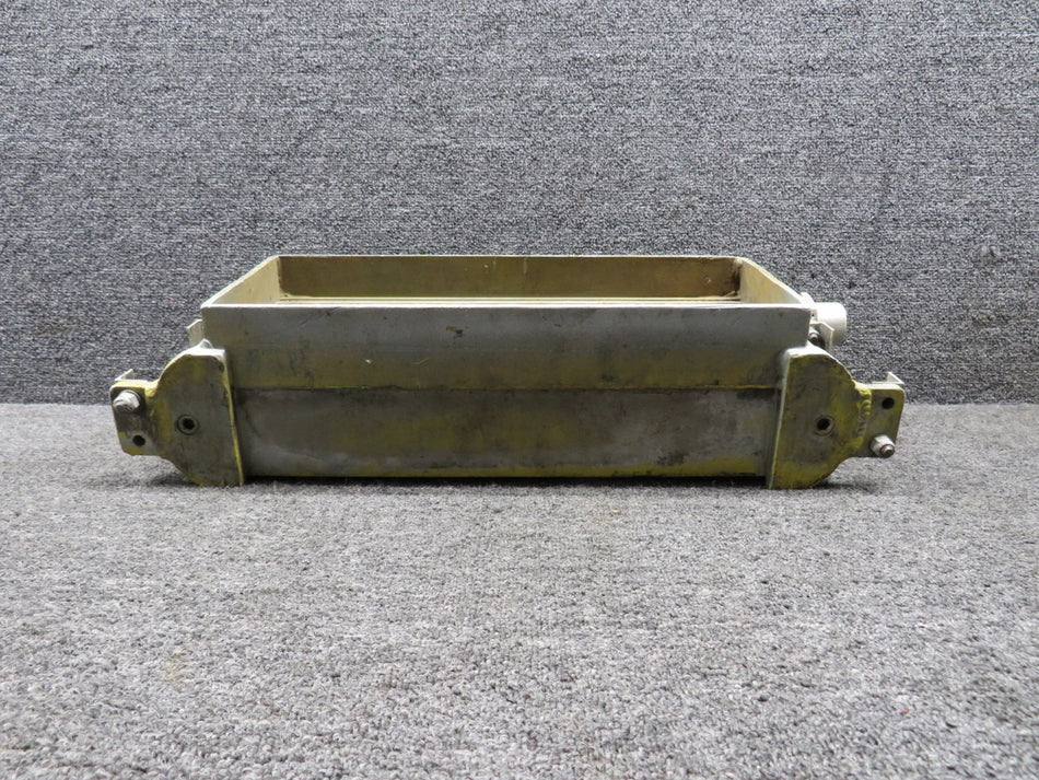 8518683 (Alt: 1276-8) Harrison AP12AU13-01 Oil Cooler Assembly (Worn)