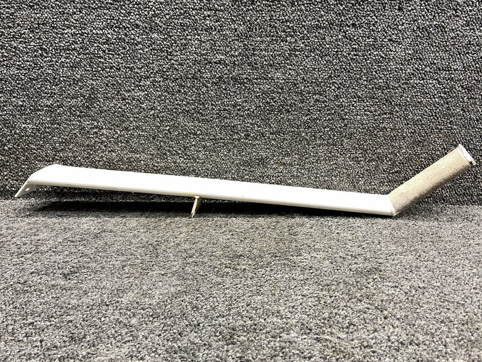 10689-001 (Use: 10689-009) Cirrus SR20 Fuselage Step Assembly LH (White)
