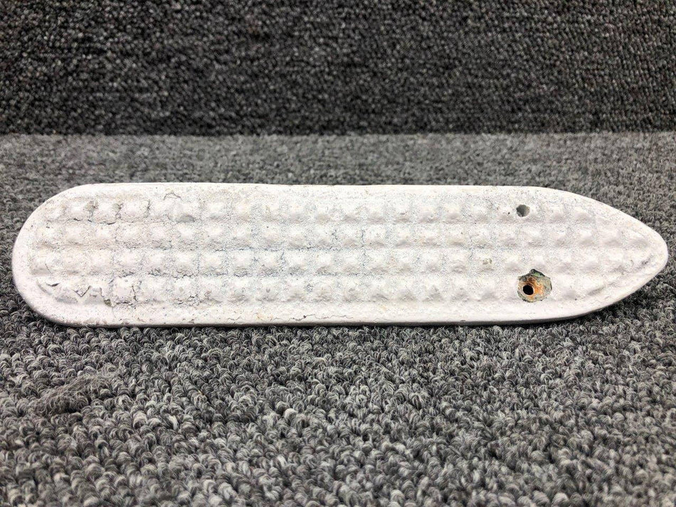 0541154-1 (Cast: 0541154-495) Cessna Main Landing Gear Step LH/RH (White) BAS Part Sales | Airplane Parts