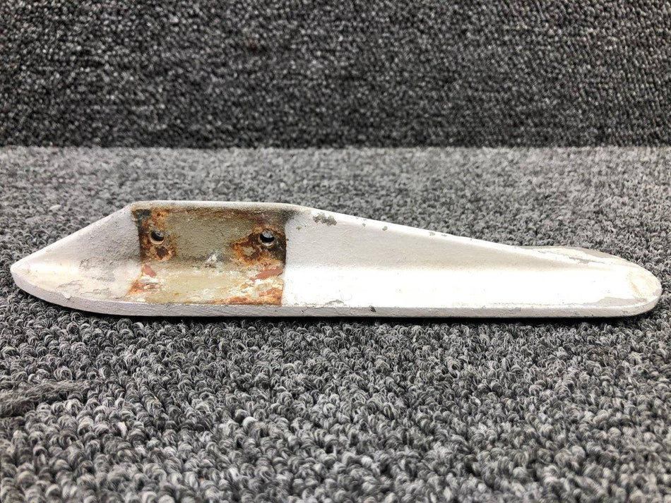 0541154-1 (Use: 0541211-1) Cessna Main Landing Gear Step LH or RH (White)
