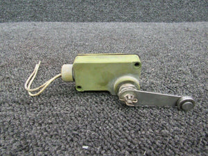 1VA49 Cessna 210A Switch Main Gear Uplock (Volts: 14)