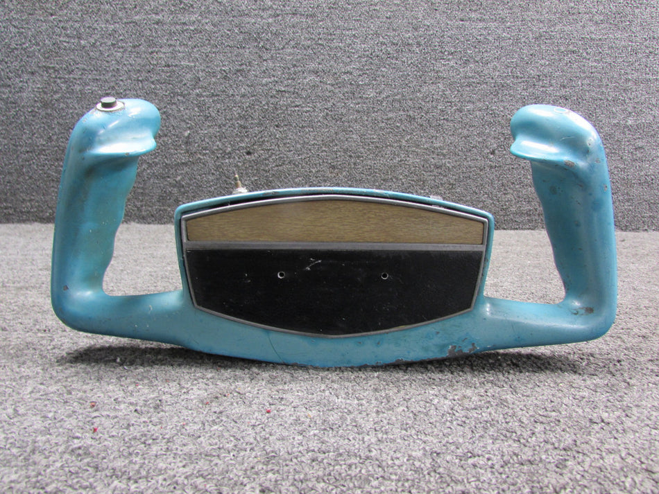 0861325-8 Cessna 310K Control Wheel Assembly with Map Light and Dimmer LH