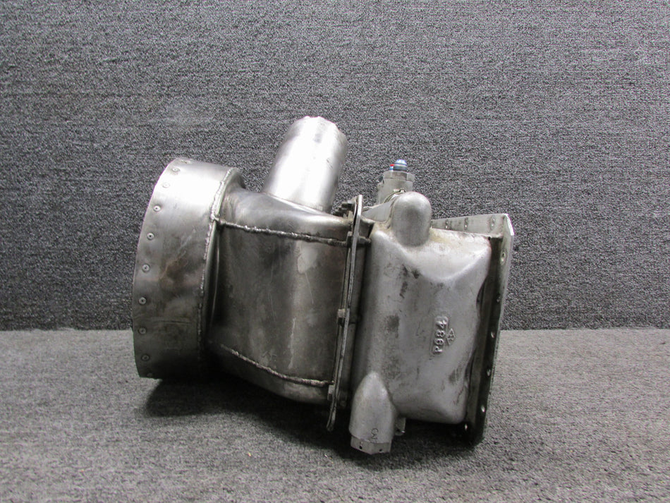 8546922 (Alt: D-10070) Harrison AP09AN13-09 Oil Cooler Assembly w Shroud