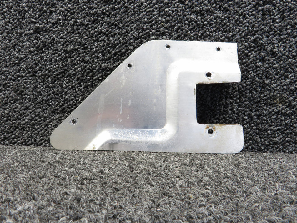 0413388-3 Cessna Handle Plate LH