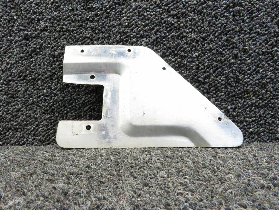 0413388-3 Cessna Handle Plate LH