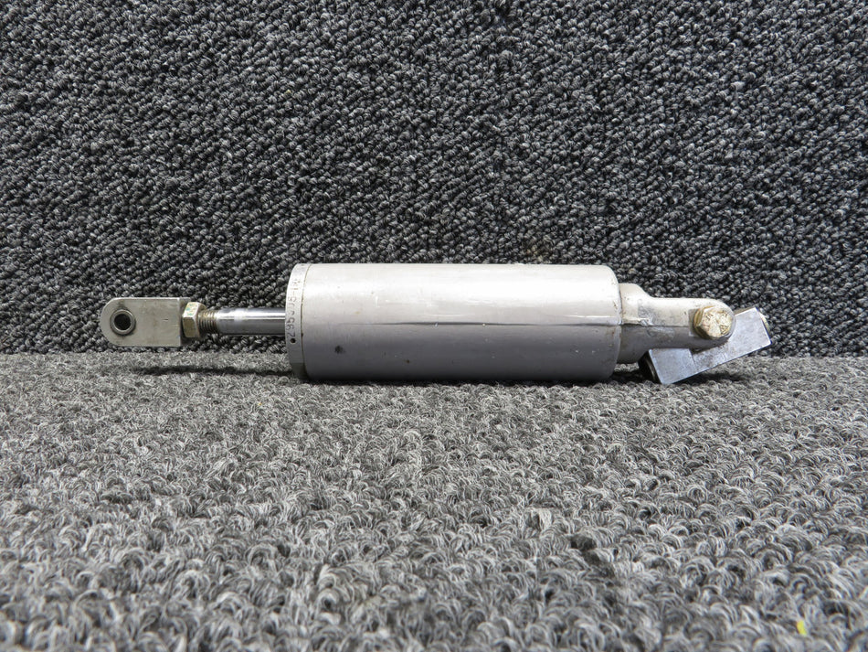 OAS2953-3 Ozone Nose Gear Actuator (Slight Pitting)