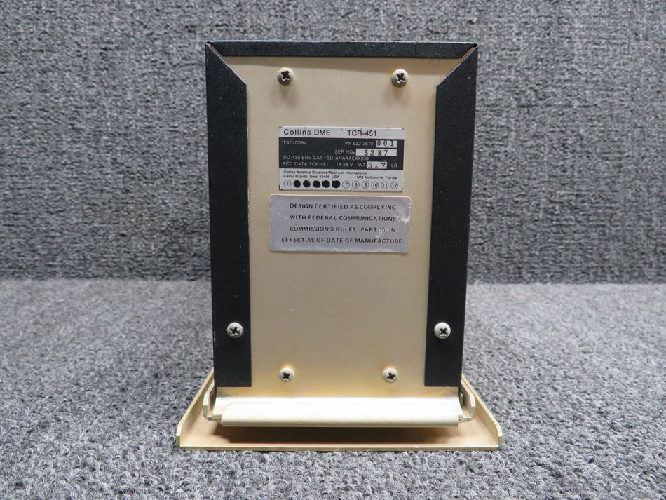 622-3670-001 Collins TCR-451 DME Receiver Unit with Mount and Mods (14-28V)