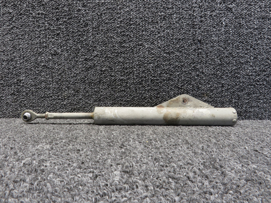 5565624-2 Cessna Nose Wheel Steering Weld Tube Assembly (Poor Paint)