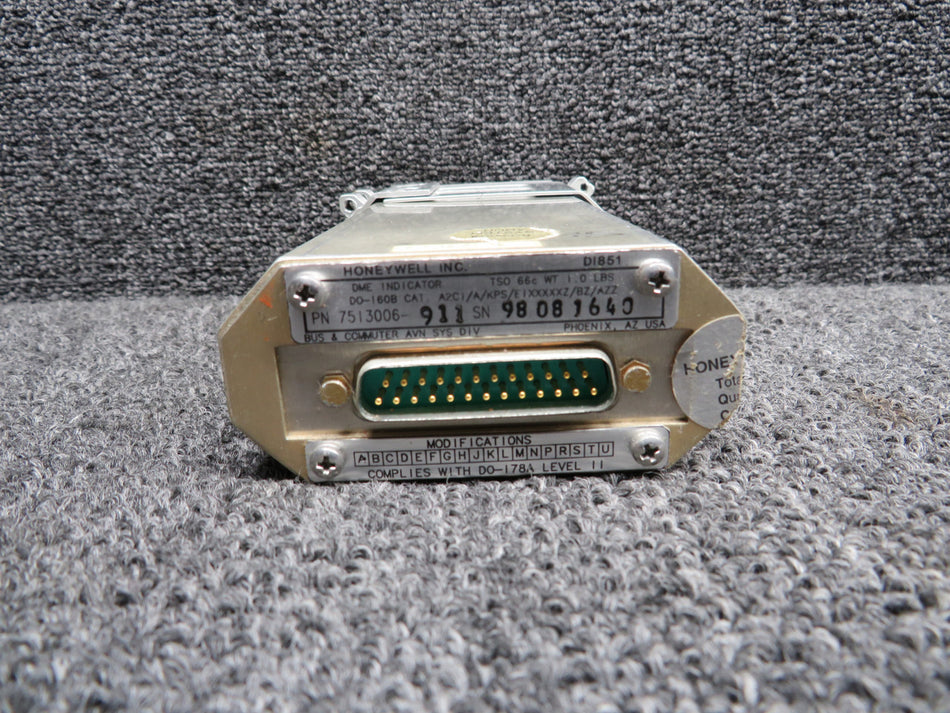 7513006-911 Honeywell DI-851 DME Indicator with Mount and Mod