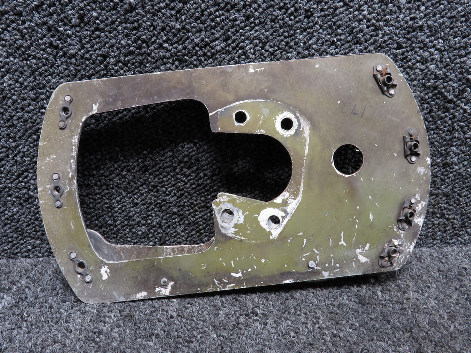 0541220-1 Cessna C-172 Wheel Fairing Plate Mounting Assembly LH (Damage)