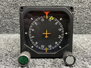 1U262-015-5 Sigma Tek 4000C-6 Directional Gyro Indicator (Cracked Case)