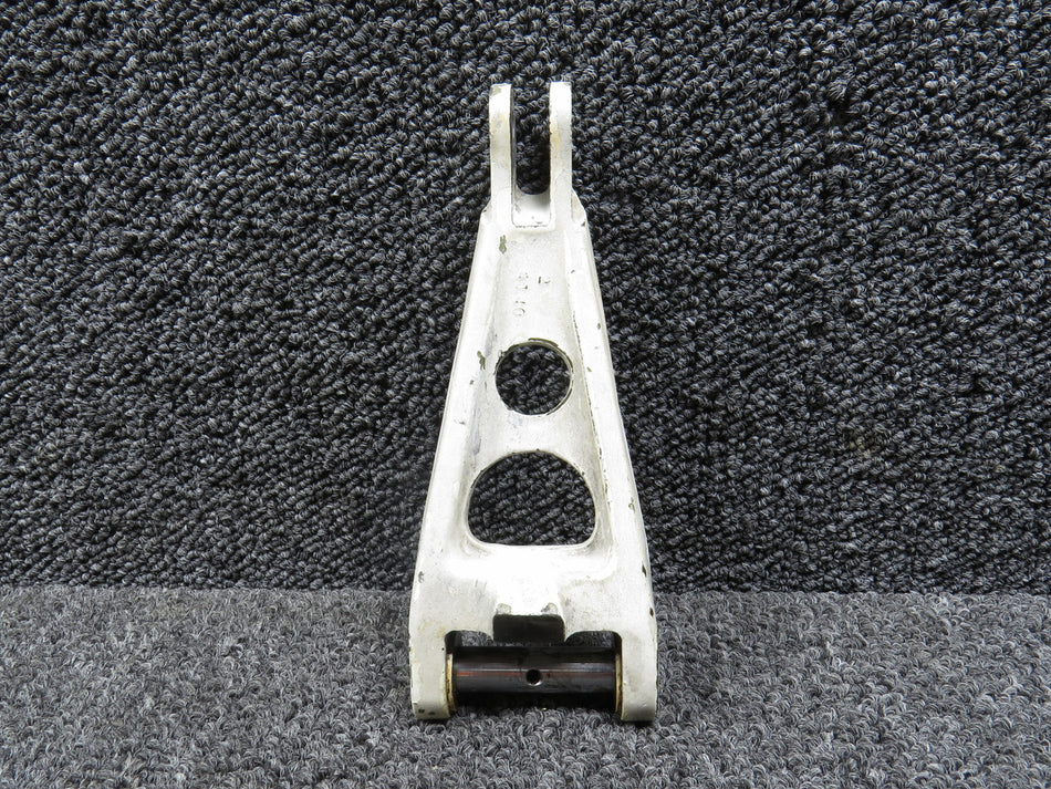36-810016-5 (ALT: 35-815195) Beechcraft BE-58 Knee Torque Link Lower