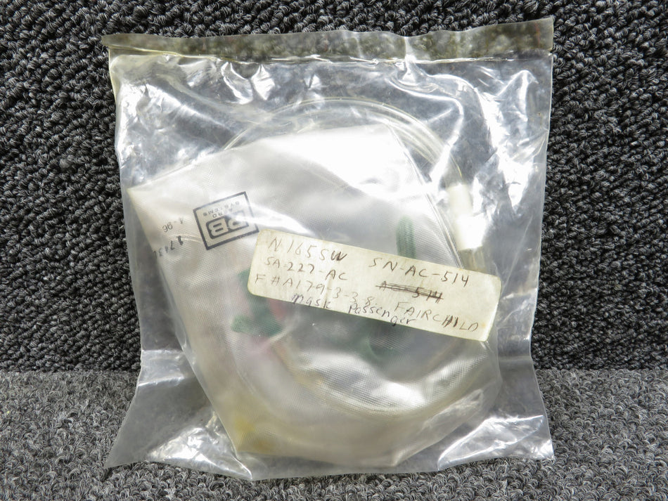 174327-04 Fairchild SA227-AC Passenger Oxygen Mask (New Old Stock)
