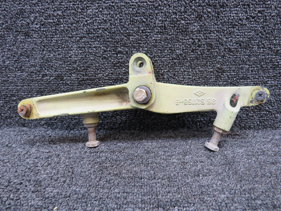 35-521158-3 (Cast: 35-521158-8) Beech 95-B55 Aileron Bellcrank RH (Corrosion)