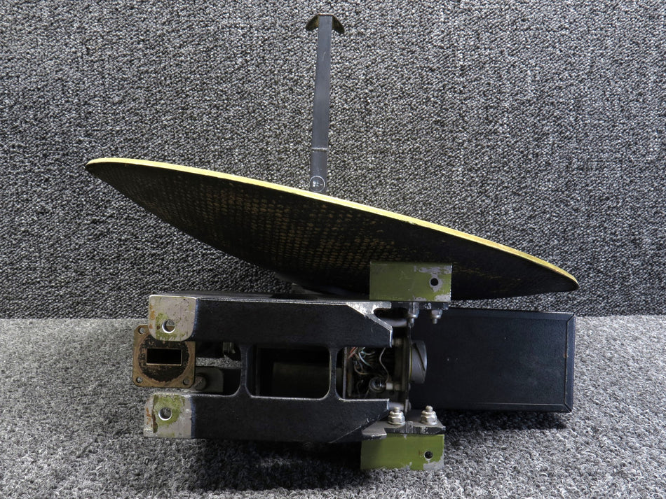 MI591011 Aerospace Commander 1121 Radio Corporation Weather Radar Antenna AVQ-20