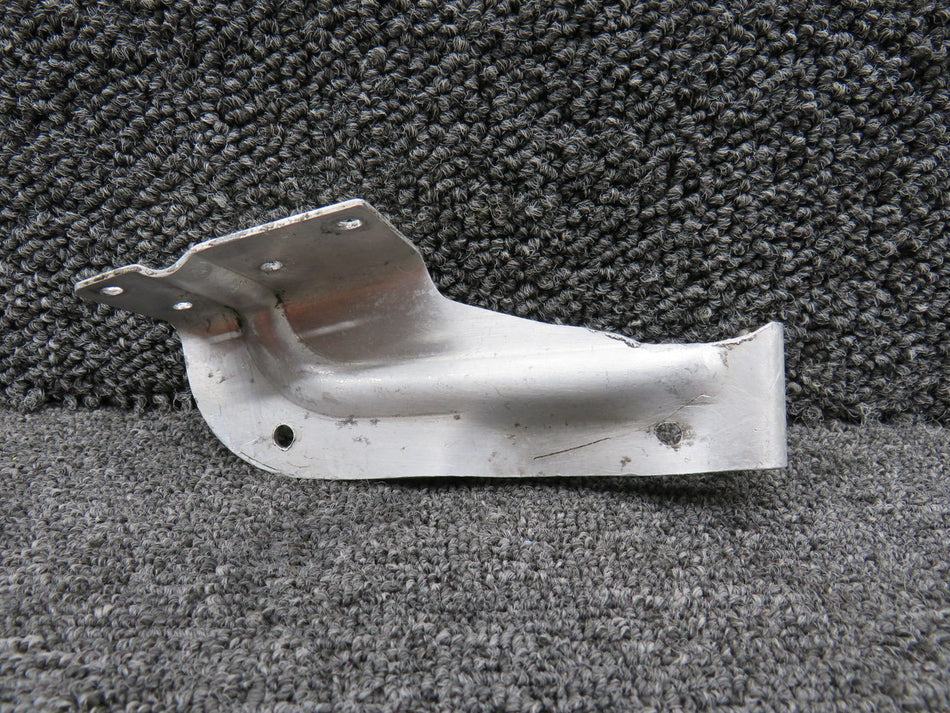 0713665-2 Cessna 182M Cowl Attachment Bracket RH