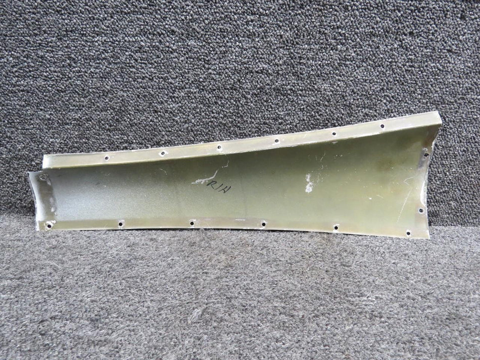 Cessna Aircraft Parts 0732615-2 Cessna 182M Fairing Stabilizer RH