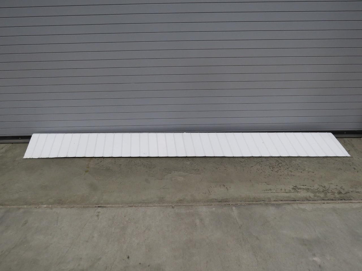 Cessna Aircraft Parts 0523800-17 (Use: 0523800-24) Cessna 182M Aileron Assembly RH