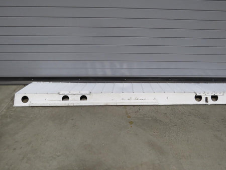 Cessna Aircraft Parts 0523800-17 (Use: 0523800-24) Cessna 182M Aileron Assembly RH