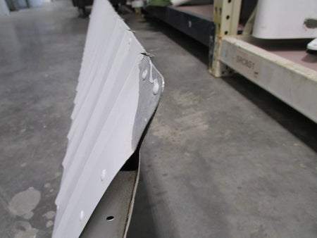 Cessna Aircraft Parts 0523800-17 (Use: 0523800-24) Cessna 182M Aileron Assembly RH