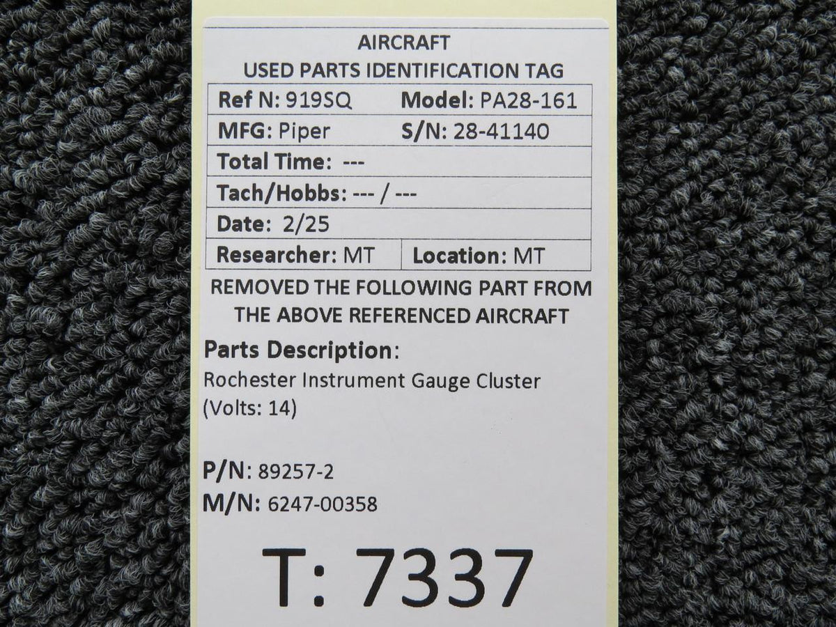 Rochester 89257-2 Rochester 6247-00358 Instrument Gauge Cluster (Volts: 14)