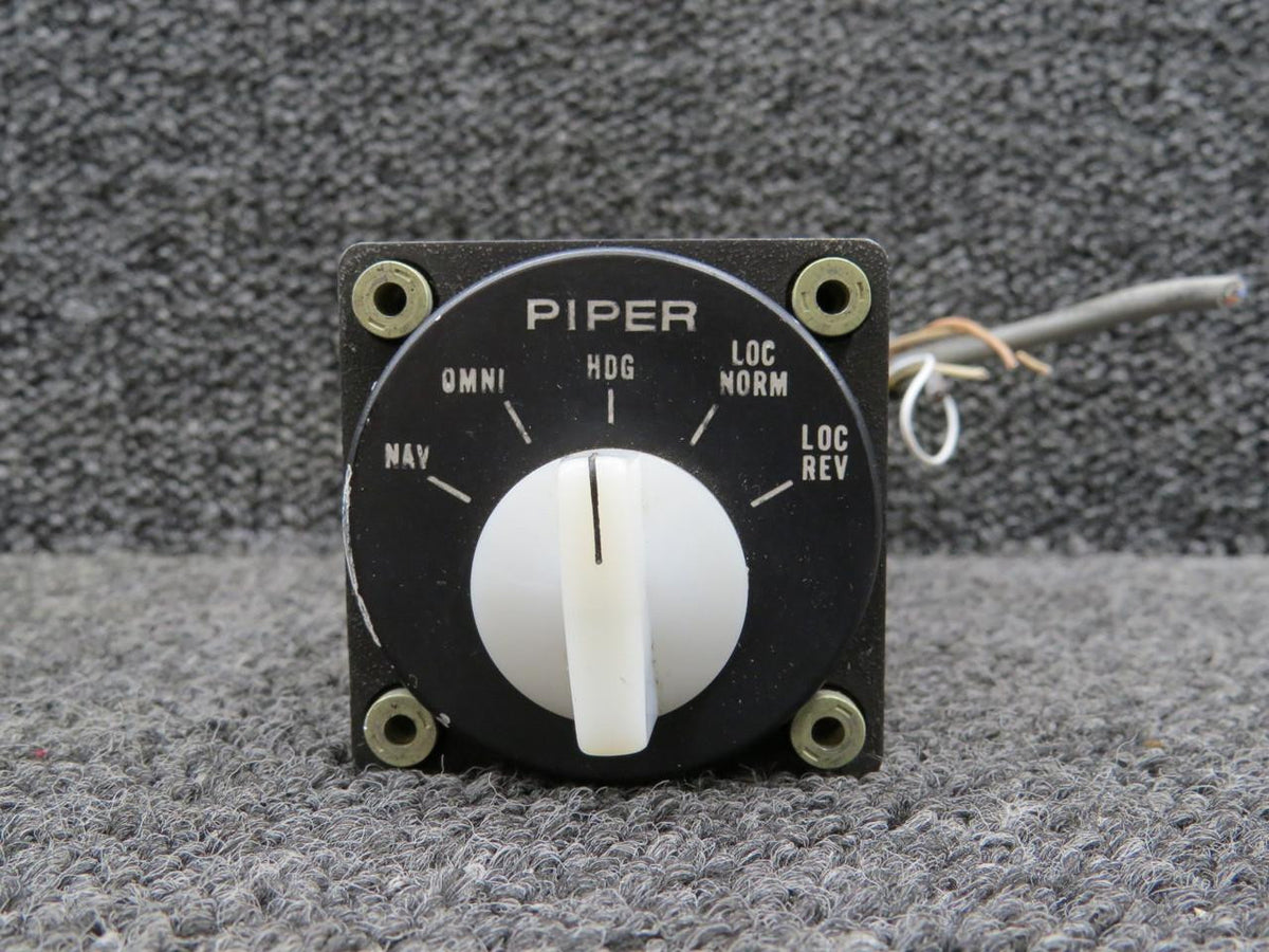Edo-Aire / Mitchell  1C388 Edo-Aire Mitchell Radio Coupler (Volts: 14) (Core)