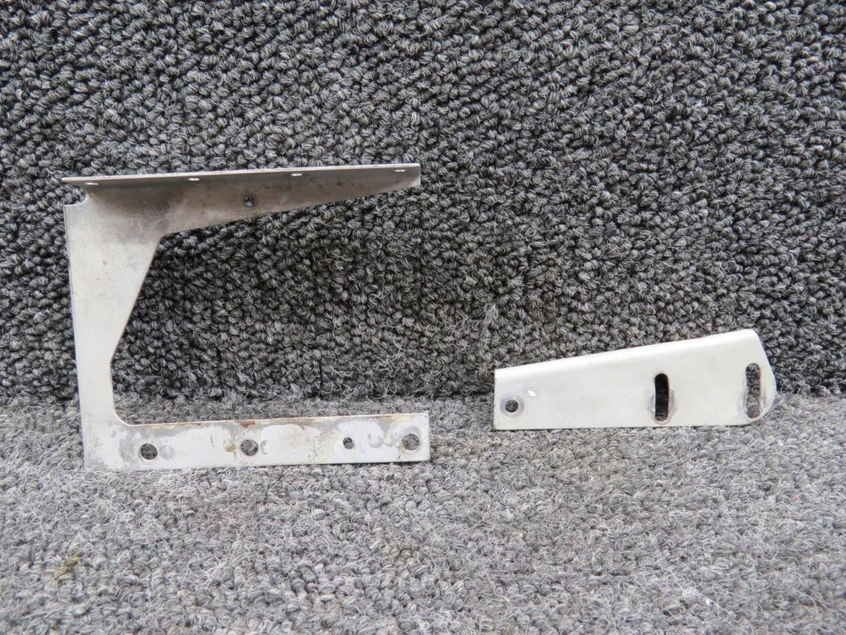 Cessna Aircraft Parts 1211184-2, 121118-1 Cessna 210 Slide and Shim RH