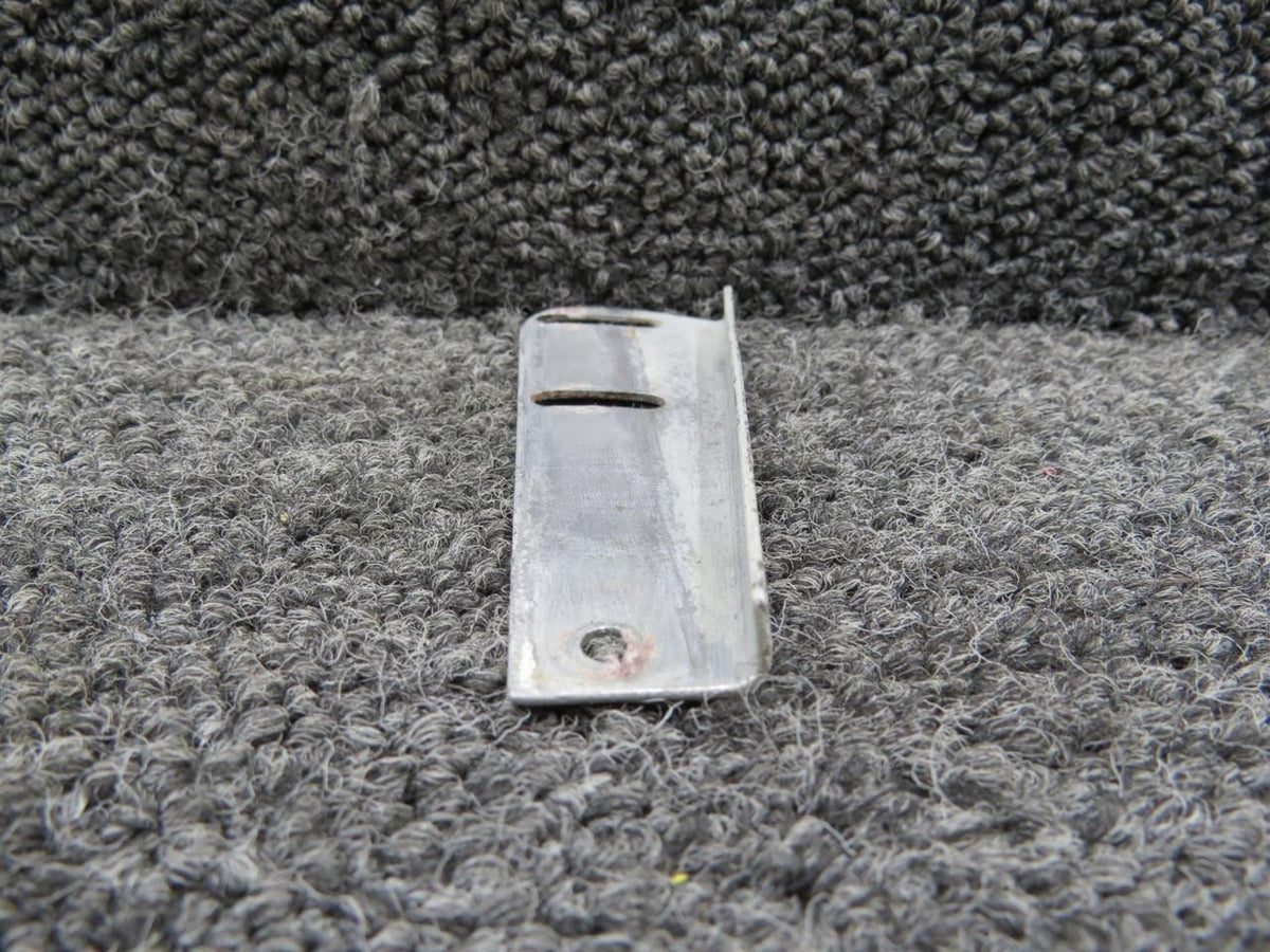 Cessna Aircraft Parts 1211184-2, 121118-1 Cessna 210 Slide and Shim RH