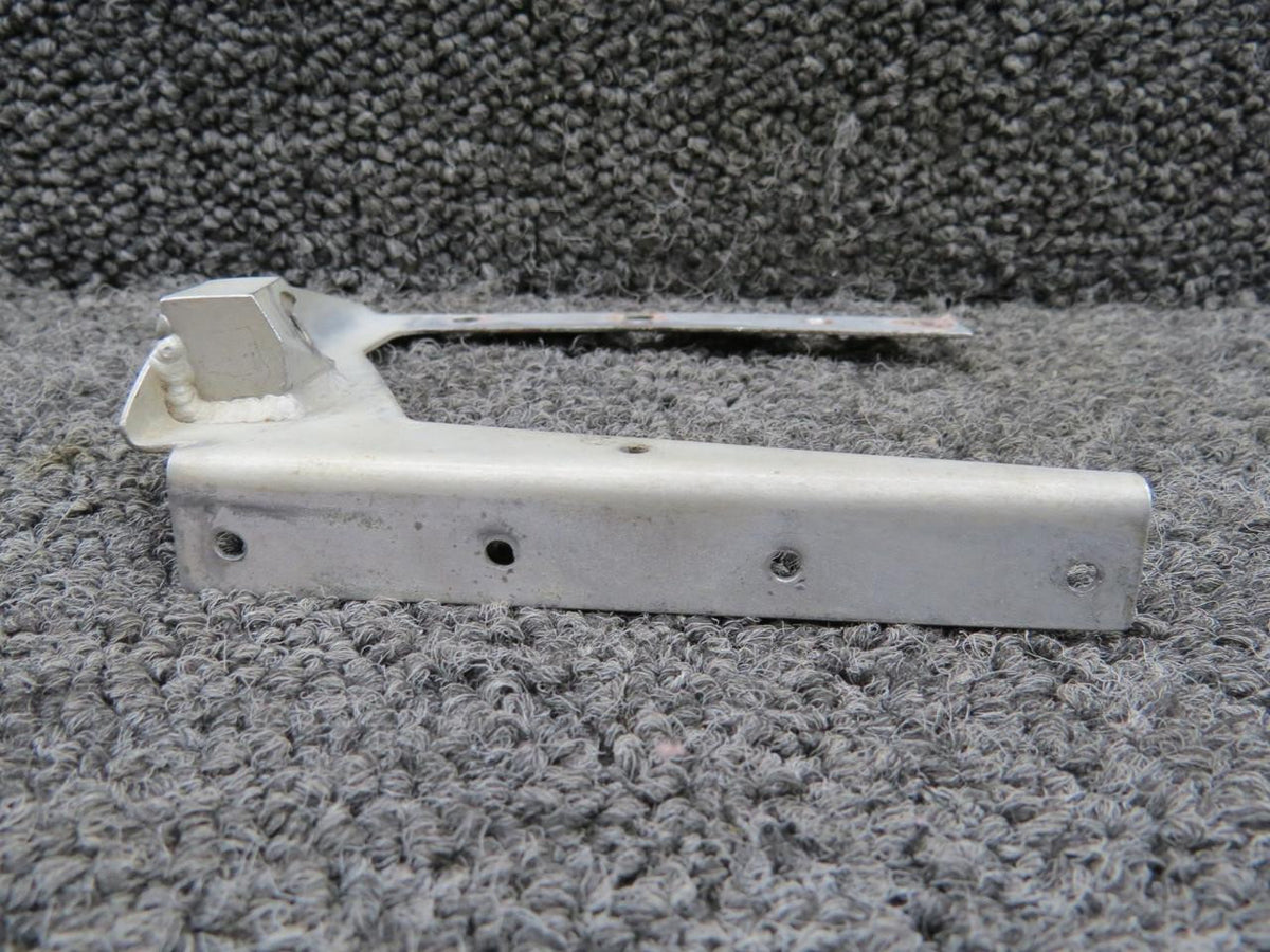 Cessna Aircraft Parts 1211184-2, 121118-1 Cessna 210 Slide and Shim RH
