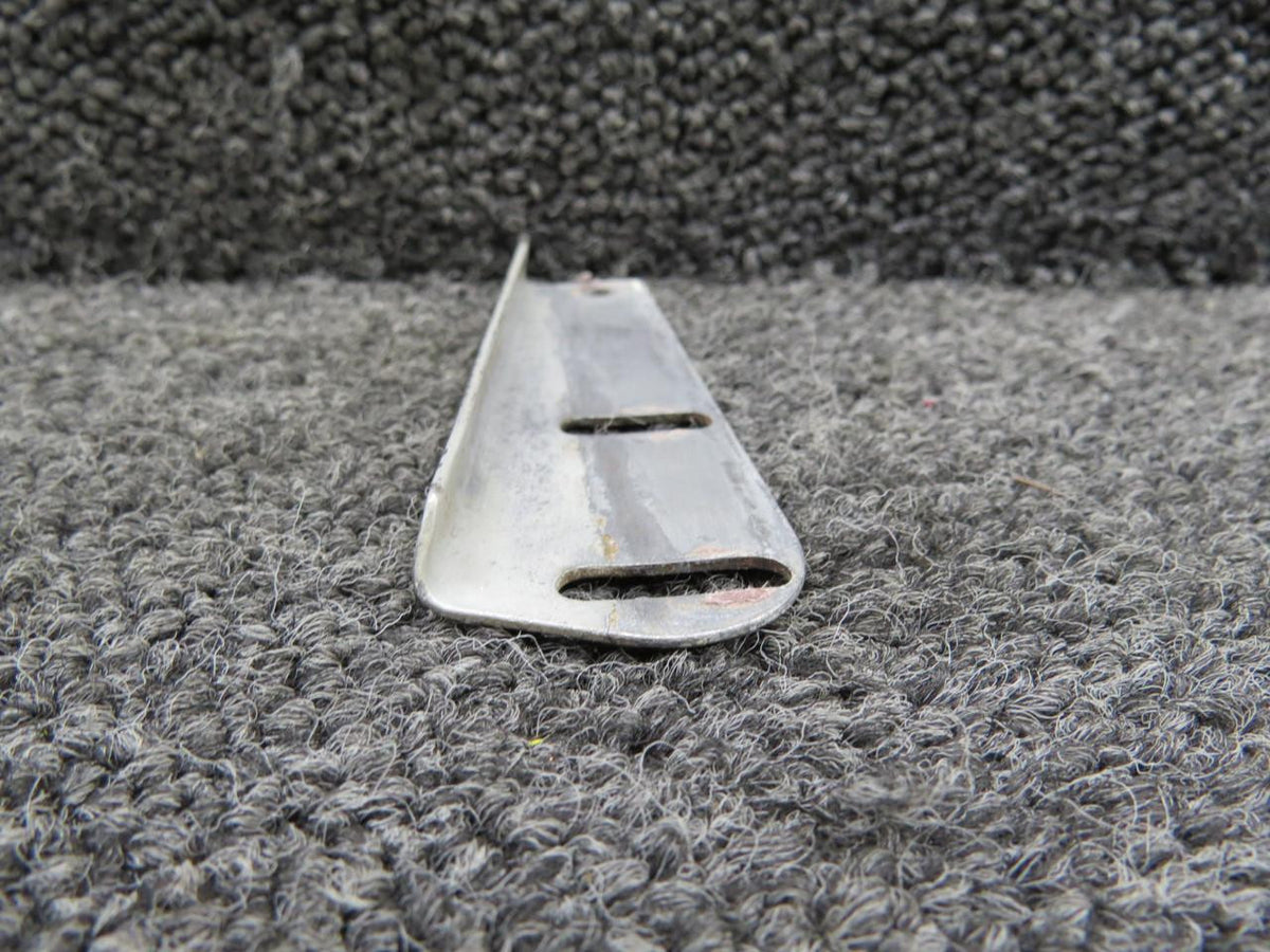 Cessna Aircraft Parts 1211184-2, 121118-1 Cessna 210 Slide and Shim RH