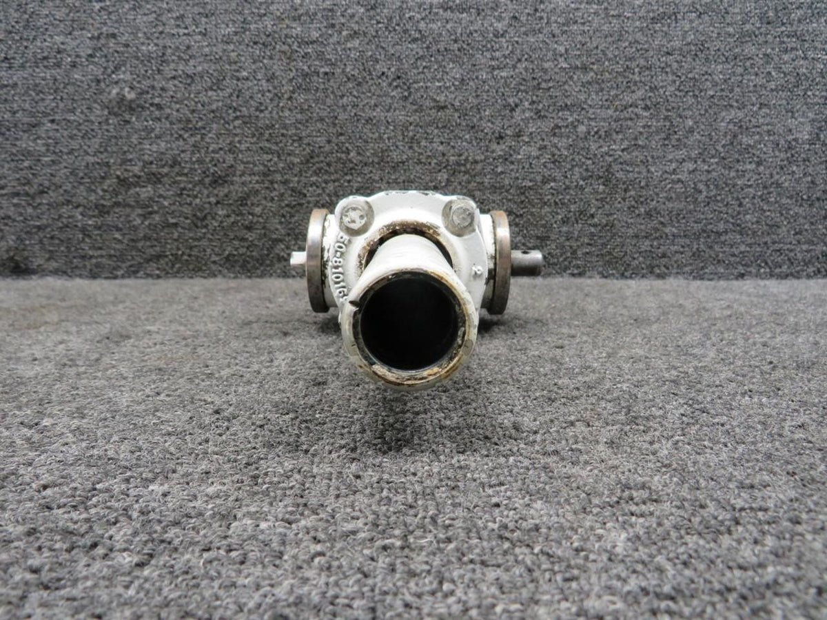 Beechcraft Parts 50-810164-14 Beechcraft King Air 90 Main Landing Gear Actuator (Minor Rust)