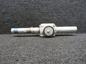 50-810164-14 Beechcraft King Air 90 Main Landing Gear Actuator (Minor Rust)