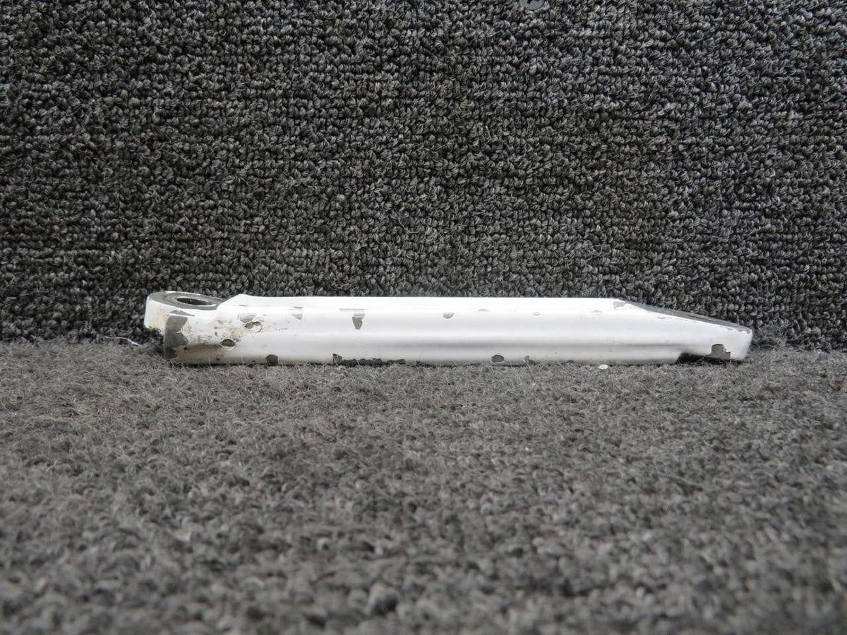 Piper Aircraft Parts 20815-000 (Cast: 20813) Piper PA24-250 Nose Gear Front Drag Link RH