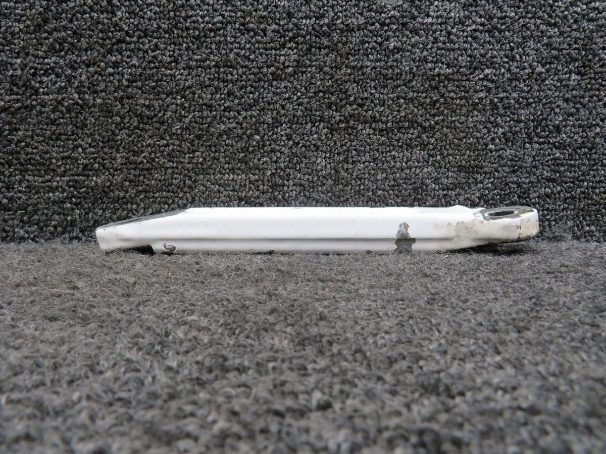 Piper Aircraft Parts 20815-000 (Cast: 20813) Piper PA24-250 Nose Gear Front Drag Link RH