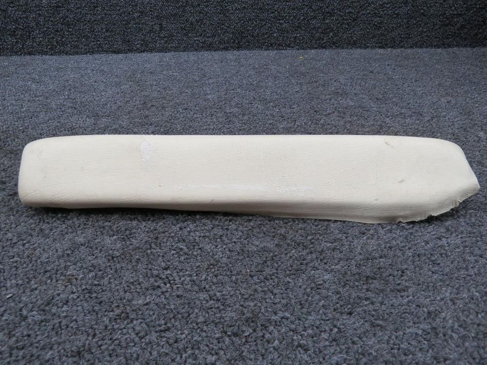 106-530082-14 (Use: 106-530082-14C) Beech A36TC Pad Armrest Center RH (White)