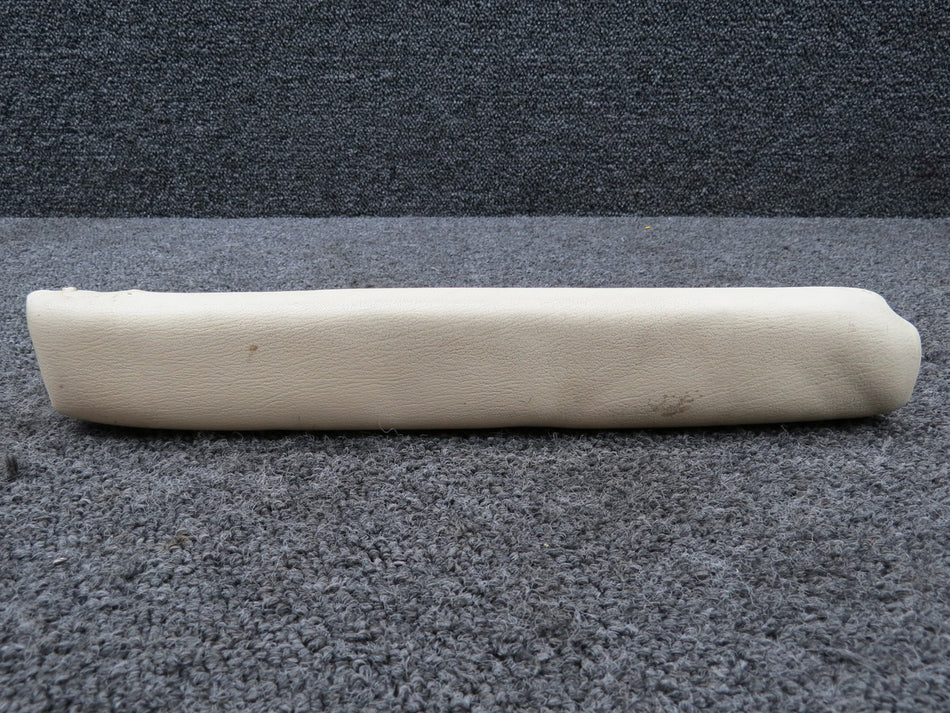 106-530082-13 (Use: 106-530082-13C) Beech A36TC Pad Armrest Center LH (White)