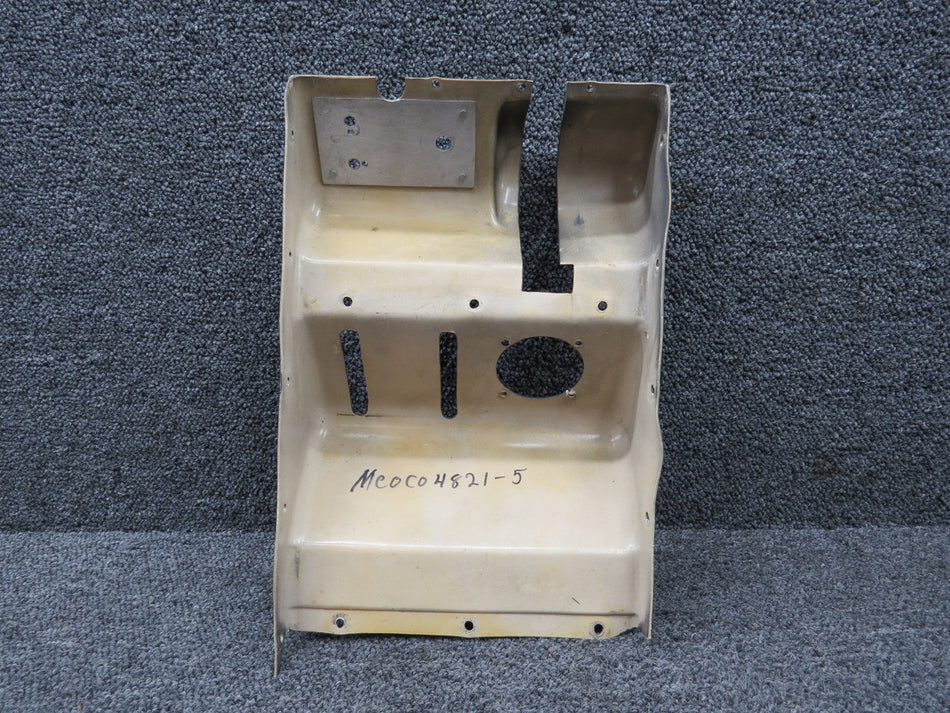 96-324035-606 Beechcraft 95-C55 Console Cover Assembly